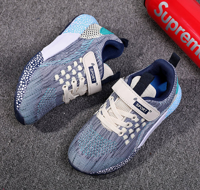 Giày sneaker bé gái Public TNM807