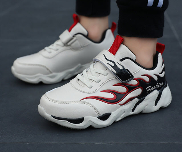 Giày sneaker bé trai Public XF1905