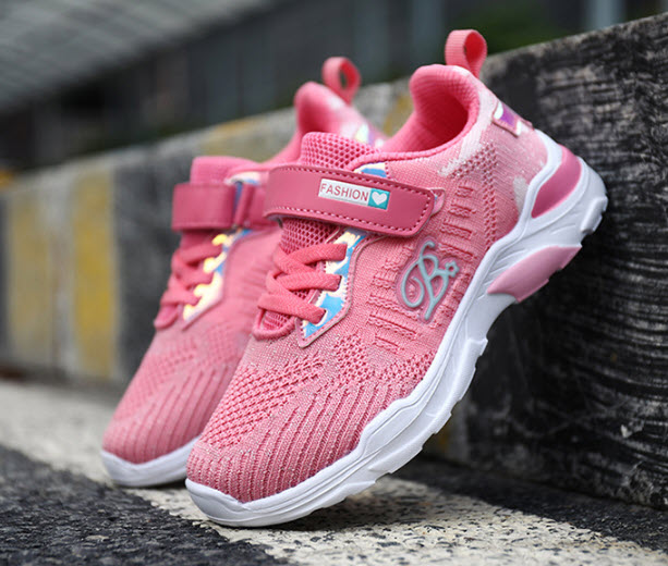 Giày sneaker bé gái Public TNM806