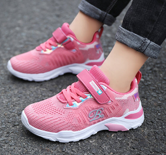 Giày sneaker bé gái Public TNM806