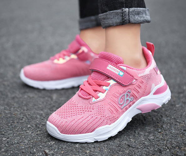 Giày sneaker bé gái Public TNM806