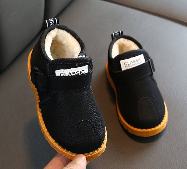 Giày sneaker bé gái 13 - 19cm Yiwu YW9926