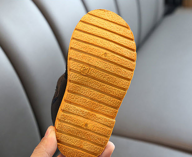 Giày sneaker bé gái 13 - 19cm Yiwu YW9926