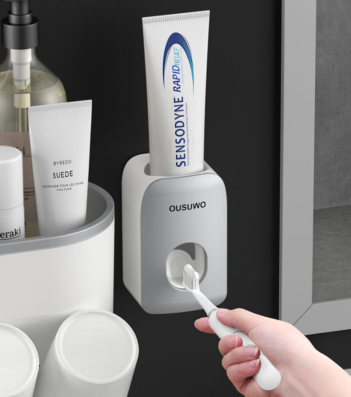 Kệ đựng mỹ phẩm bàn chải đánh răng Ousuwo OSW01