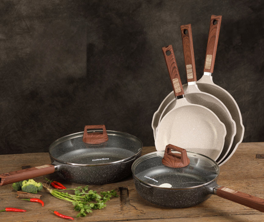 Chảo vân đá nắp kính 28cm CookerHene J2019006