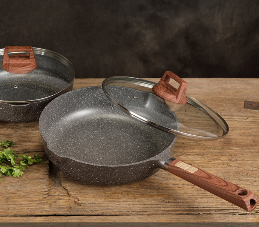 Chảo vân đá nắp kính 28cm CookerHene J2019006