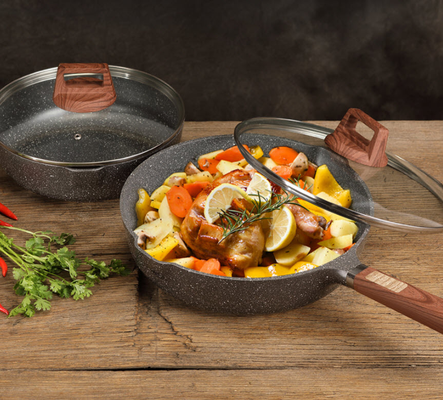 Chảo vân đá nắp kính 28cm CookerHene J2019006