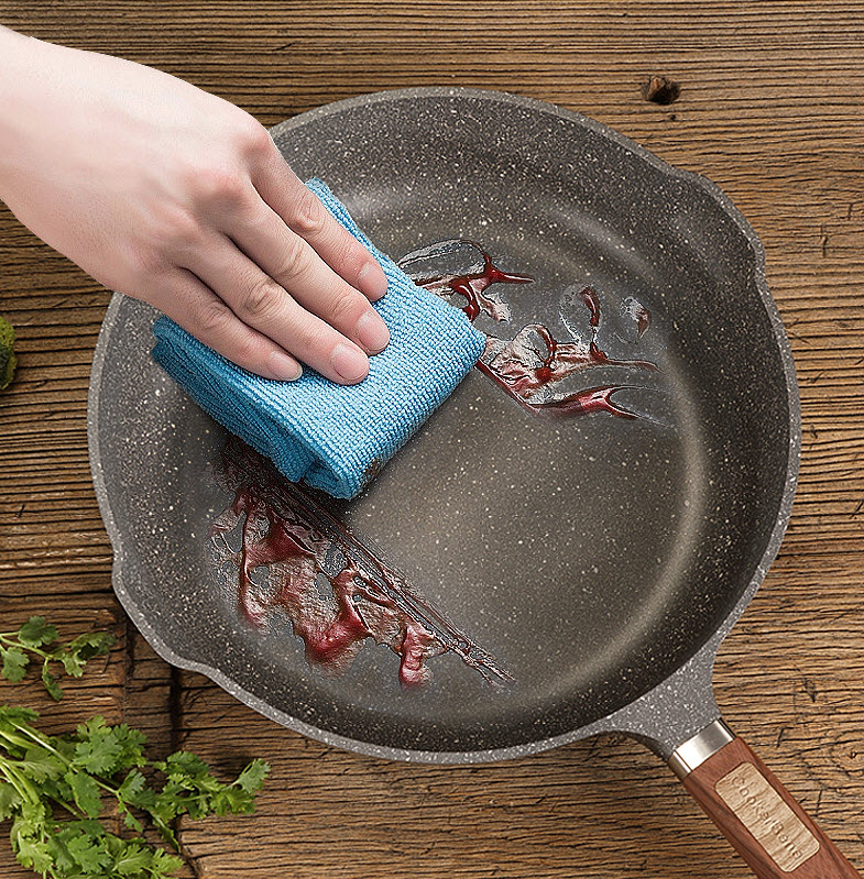 Chảo vân đá nắp kính 28cm CookerHene J2019006