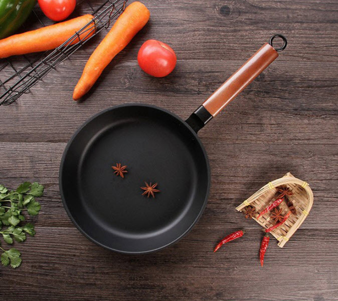 Chảo thép carbon 24cm Ironwood LYJG24