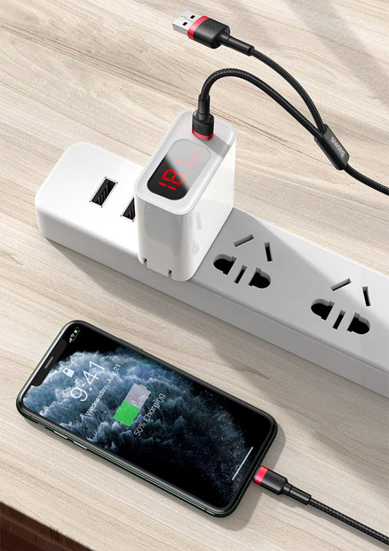 Cáp dữ liệu sạc nhanh iphone 5V 2.4A 18W Baseus BSS010