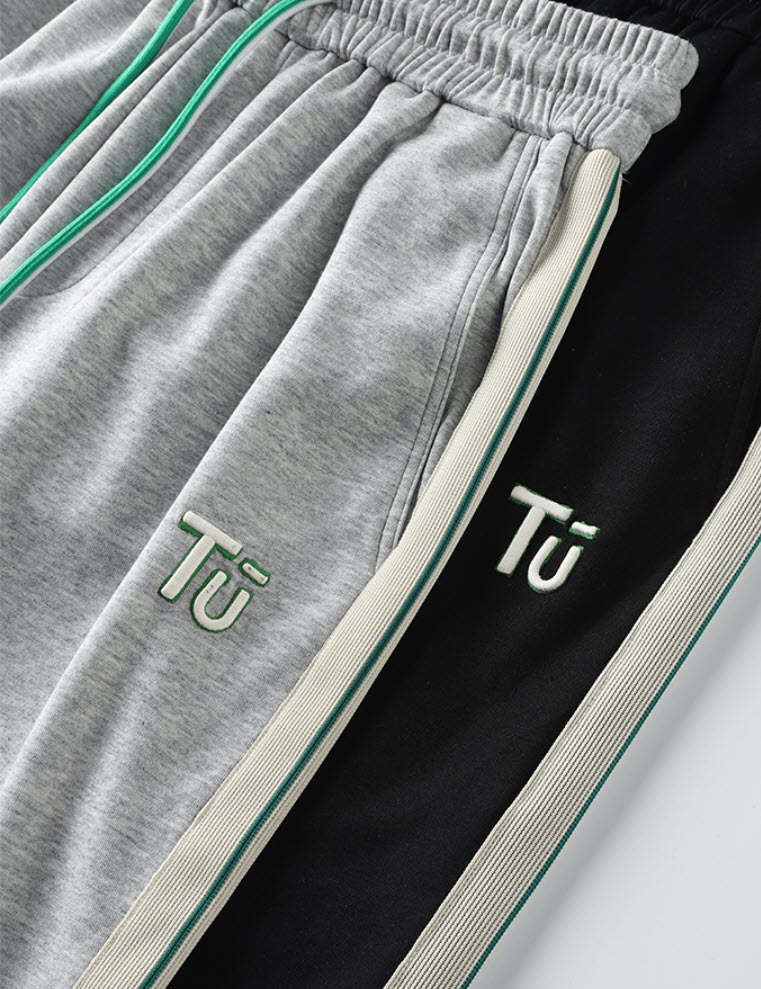 Quần short nam lưng thun Sweecoe SW66692 phối sọc hông sports trend 2022